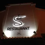 酒店 Logis Le Petit Trianon 2*
