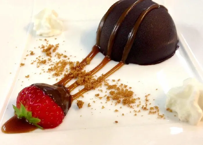 Logis Le Petit Trianon Saint-Brévin-les-Pins